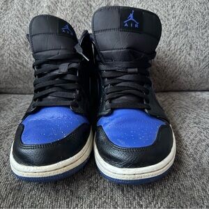 Nike Jordan 1 Mid Hyper Royal Black Shoes Men’s Sz 11.5 Good Condition